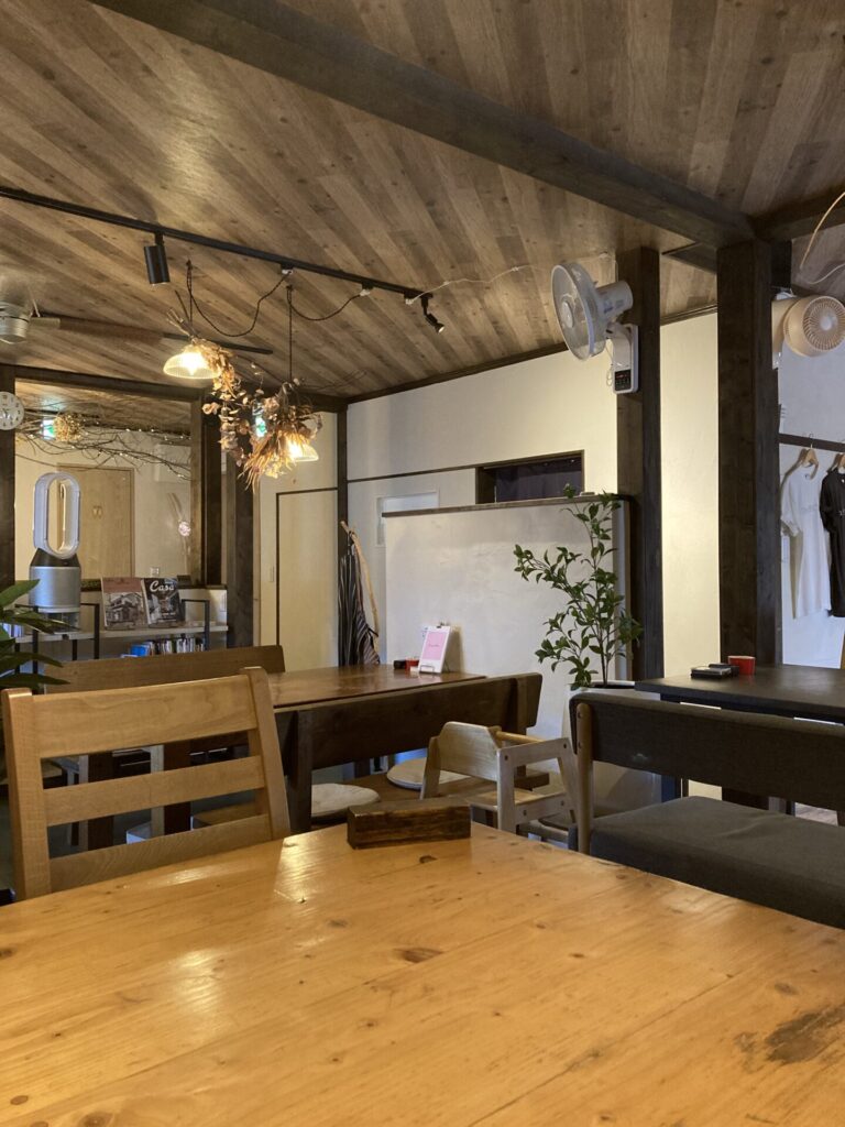 ハンバーグが有名なTHE　CANTYへ行ってきました