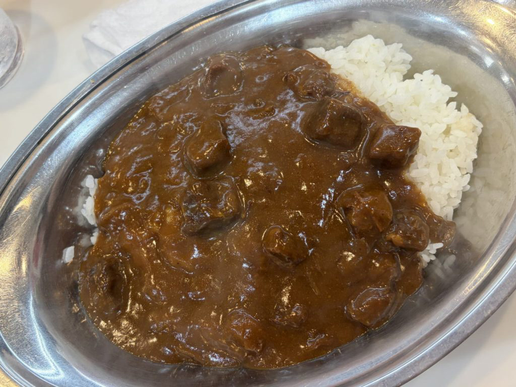 アツアツの出来立て!これにガリや福神漬けをトッピングします💛